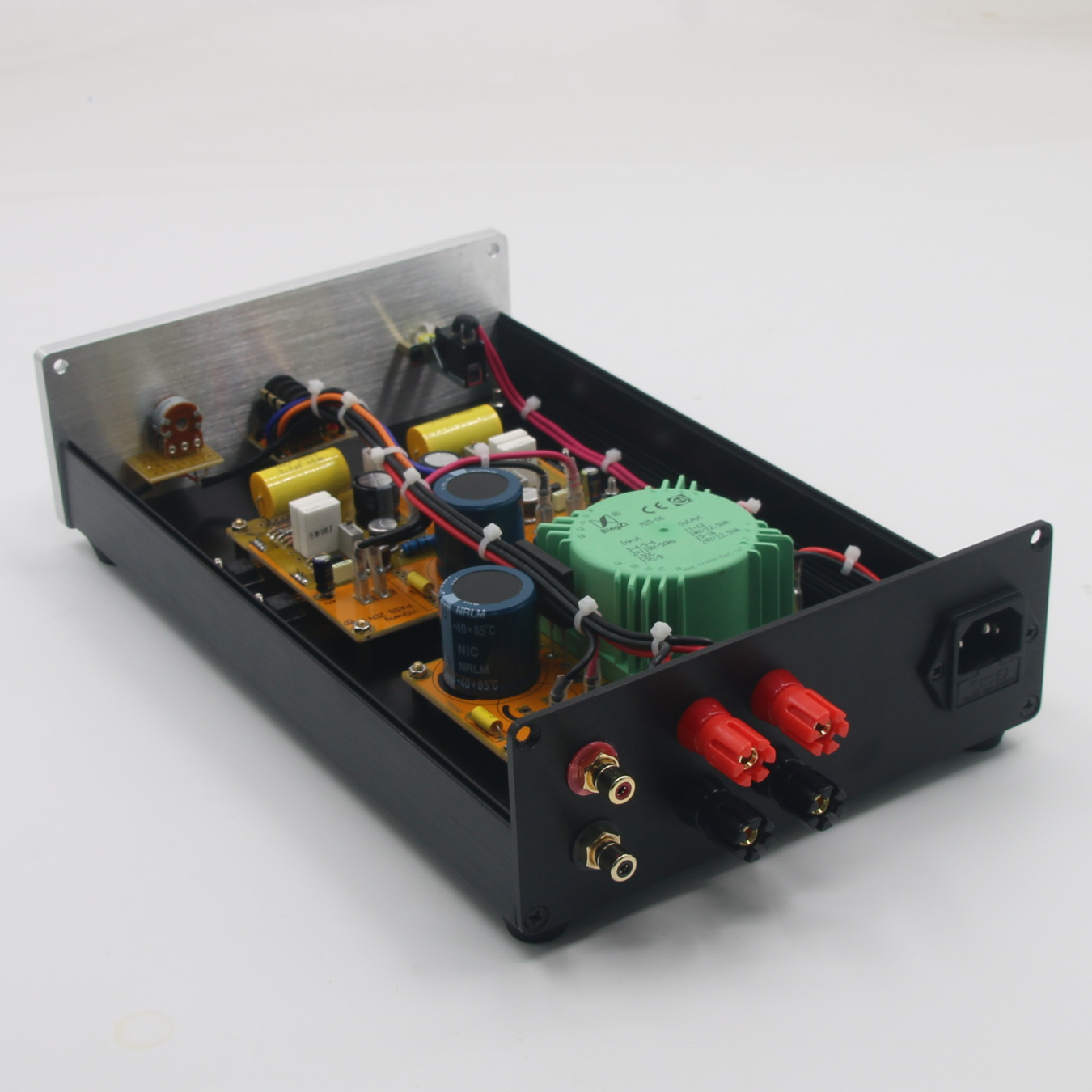 Headphone Amplifier - Amplificador de Fone de Ouvido Estéreo