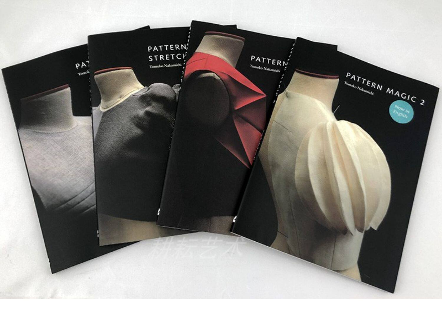 4 livros/conjunto: Livros de m - Banana Plug avaliação e preço